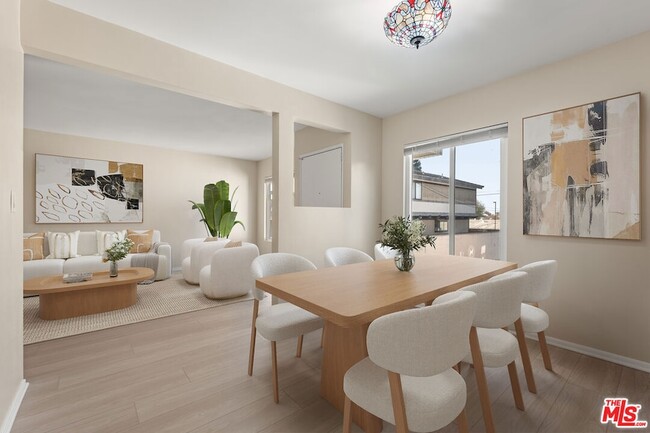 Building Photo - 1814 1/2 Spreckels Lane Unit
