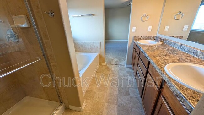Building Photo - 6767 Sandyford Lane