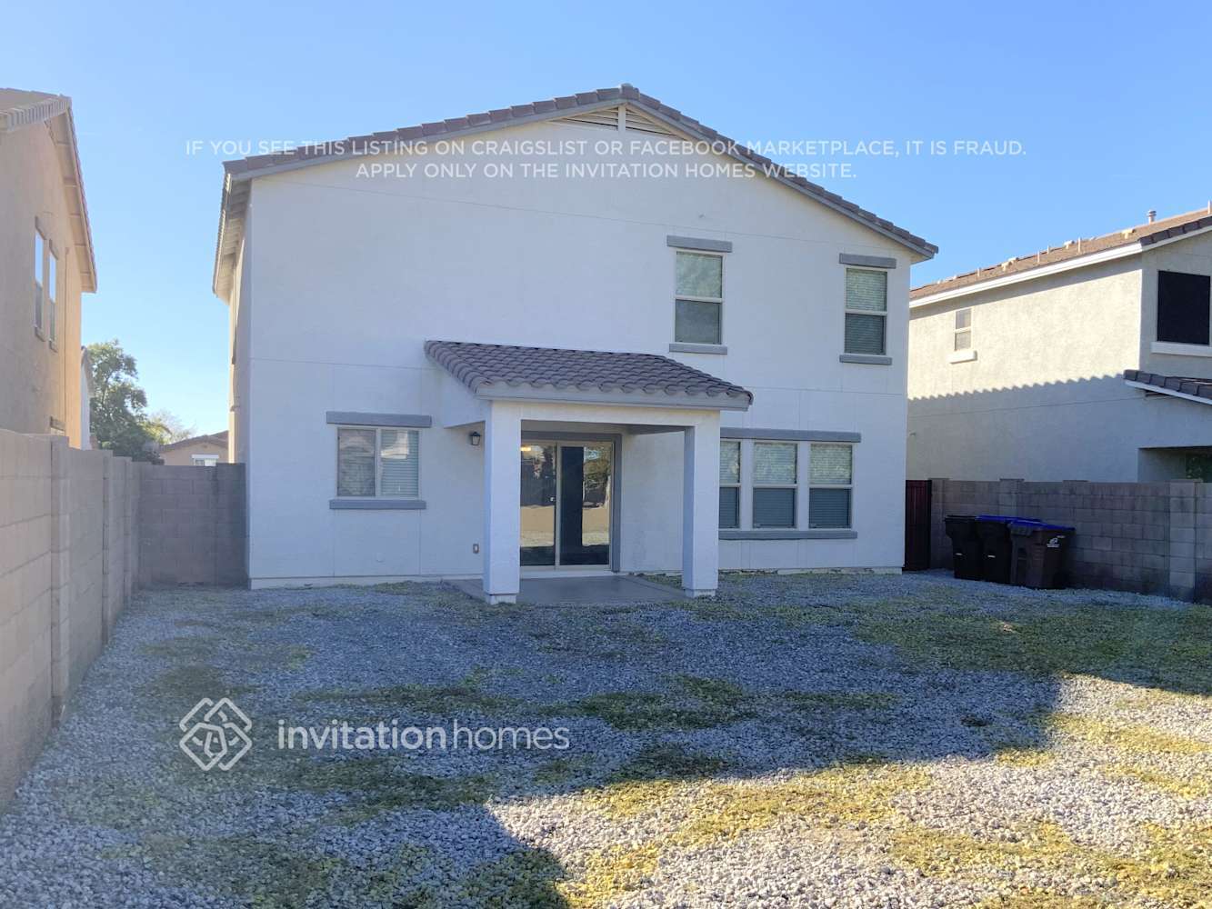 Building Photo - 894 E Daniella Dr