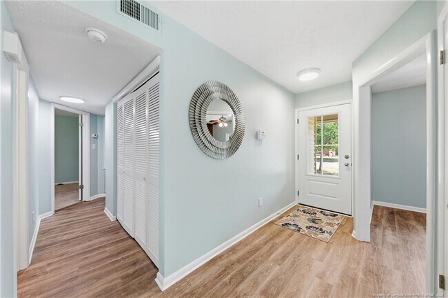 Building Photo - 6791 Seaford Dr