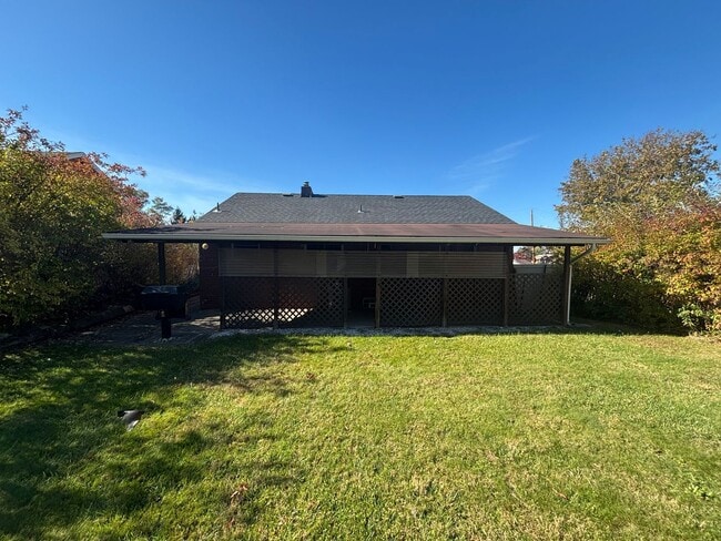 Building Photo - New Year, New Home, $500 Off! Want to stop renting and finally own your own home? Now you CAN — w...