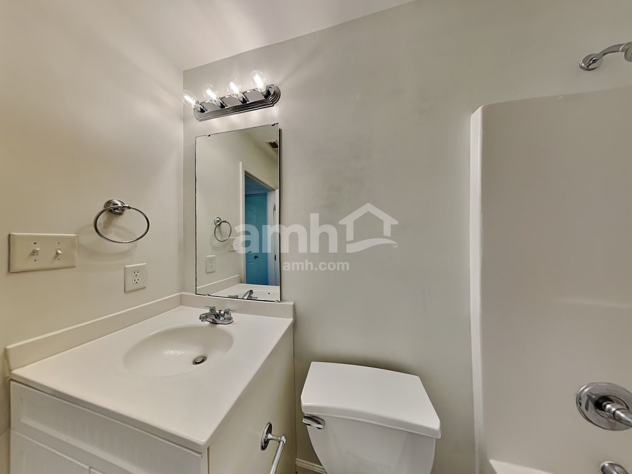 Building Photo - 1121 Rutledge Landing Dr