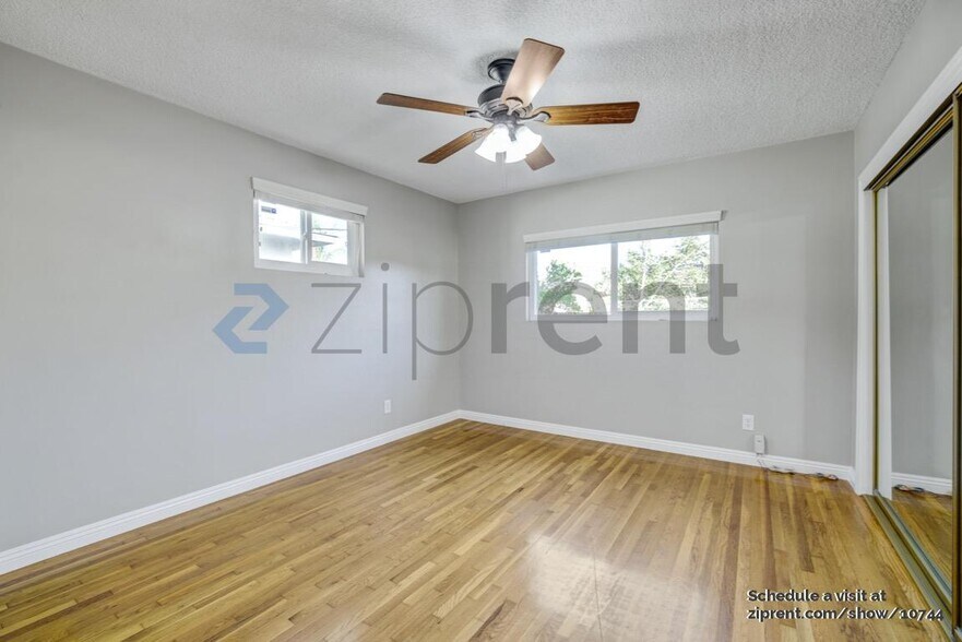 Building Photo - 16422 McRae Ave