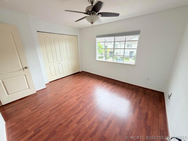 Building Photo - 5738 NW 48th Ave