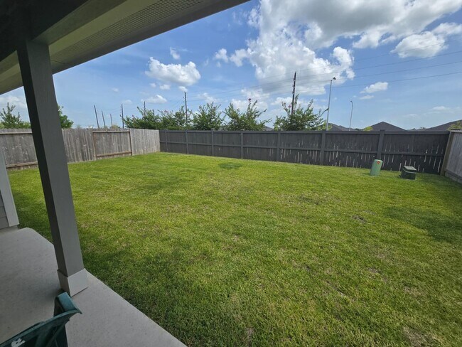 Building Photo - 1223 Via Sacra Dr