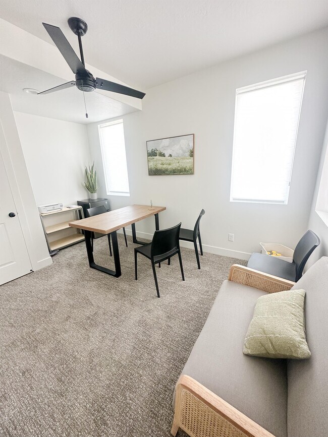 Building Photo - 1798 N 510 W