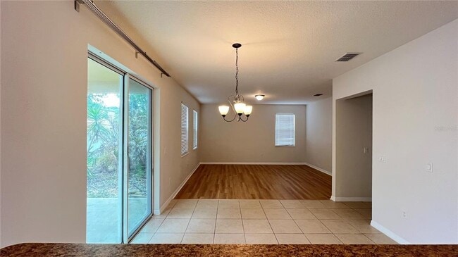 Building Photo - 16048 Yelloweyed Dr