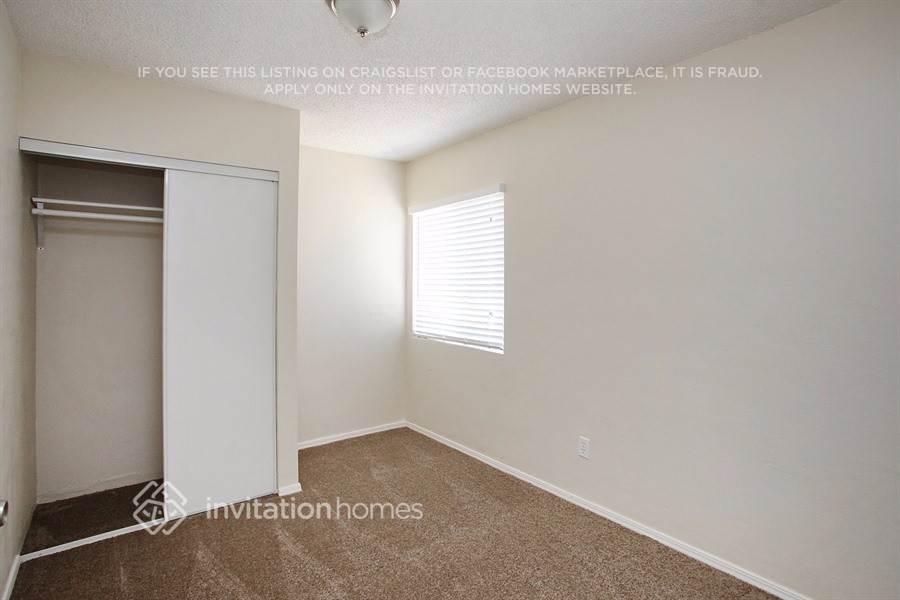 Building Photo - 311 E Cummings Ln