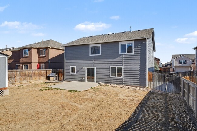 Building Photo - 3874 Winter Sun Dr