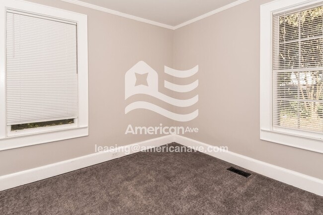 Building Photo - 4803 Anderson St