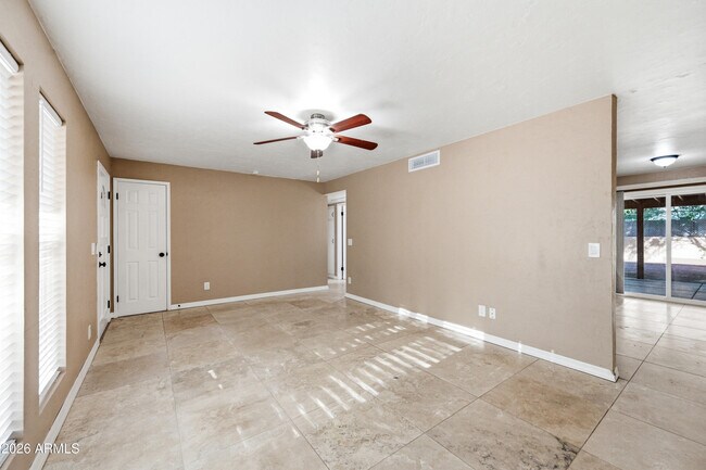 Building Photo - 1717 S 82nd St