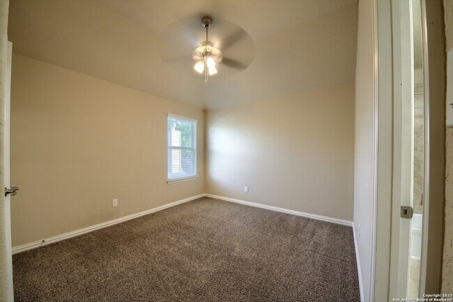Building Photo - NOW OFFERING 50% OFF 1ST MONTH'S RENT!