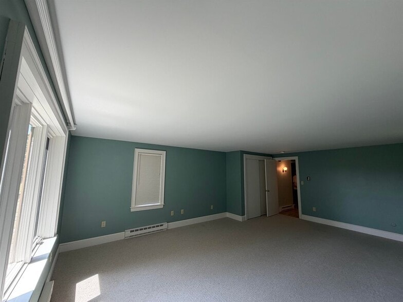 Building Photo - 52 Moulton Ridge Rd