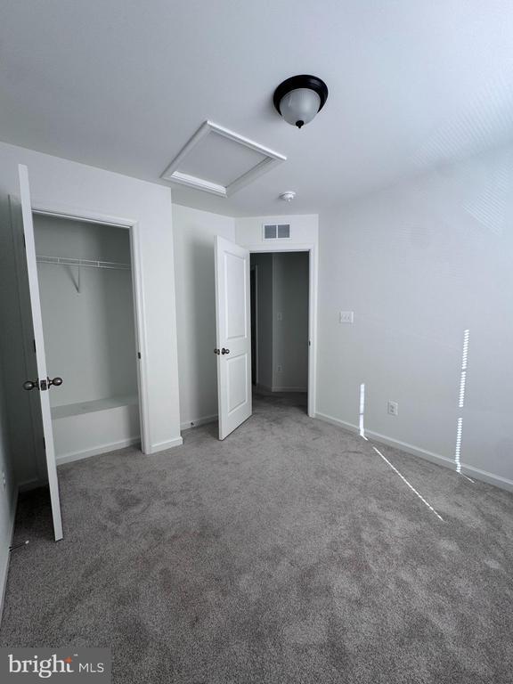 Building Photo - 26 Bitsy Rd