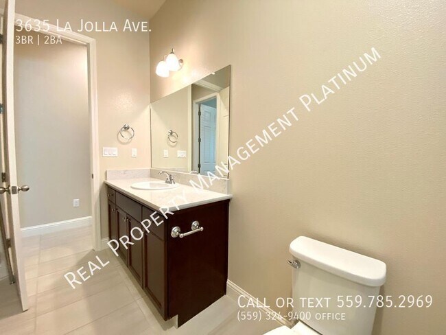 Building Photo - 3635 La Jolla Ave