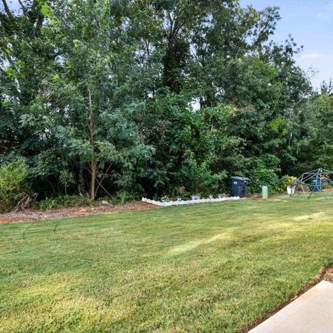 Building Photo - 403 Hampton Townes Dr