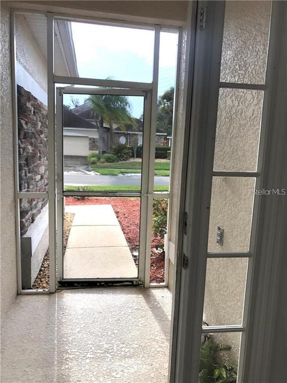 Building Photo - 1749 Golfview Dr