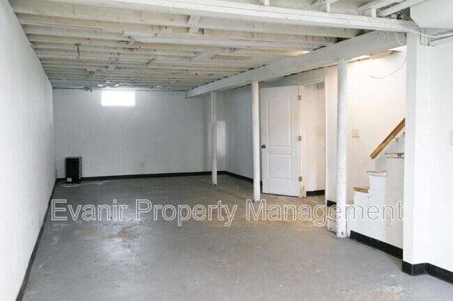 Building Photo - 2908 Ghent Ave