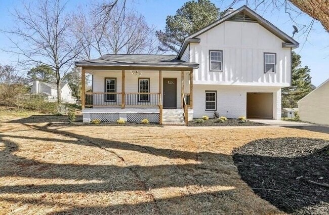 Primary Photo - 1382 Bennett Rd