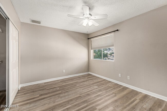 Building Photo - 18653 N 43rd Dr