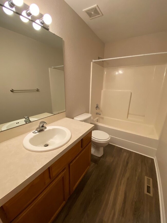 Building Photo - 1731 Morningside Dr