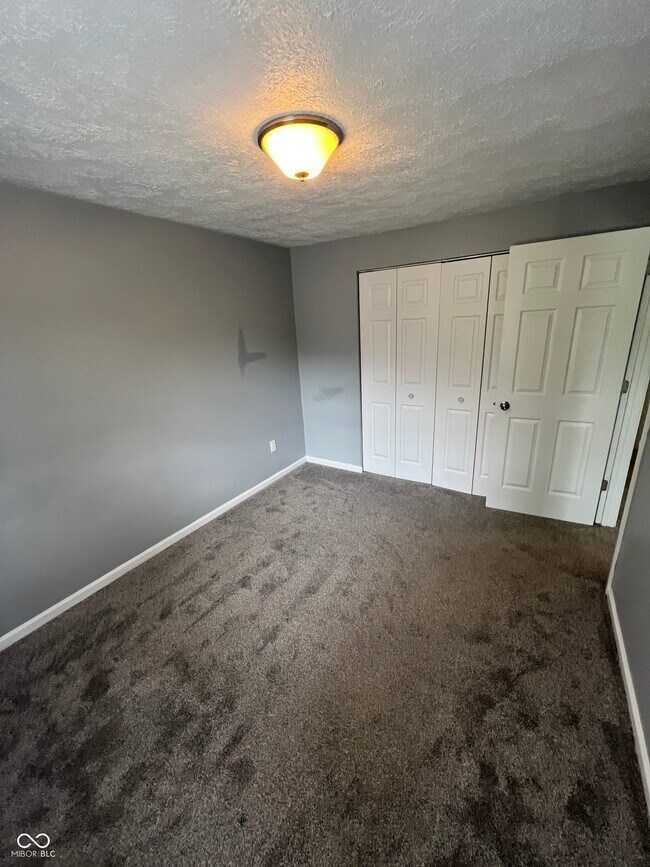 Building Photo - 9445 Timber View Dr