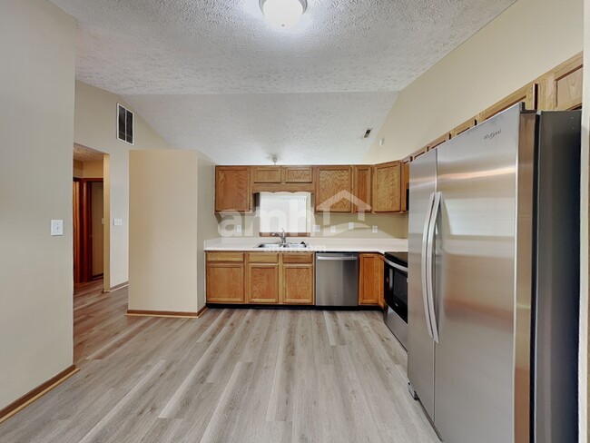 Building Photo - 2540 Abalone Dr