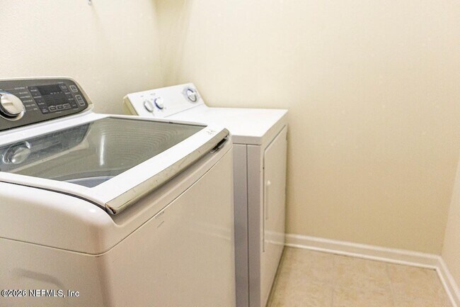 Building Photo - 5905 Rocky Mt Dr