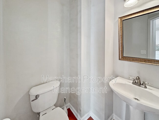Building Photo - 311 Pampas Ct