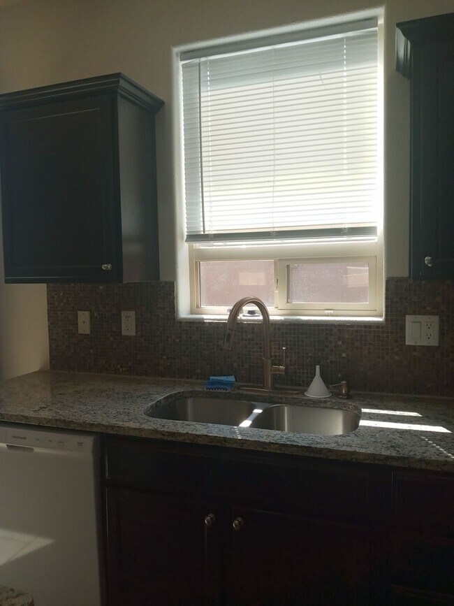 Building Photo - CABEZON SUBDIVISION