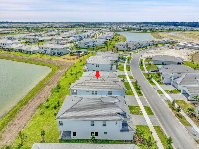 Building Photo - 14058 Spruce Pne Dr