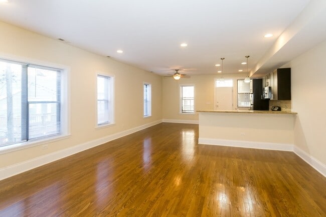 Floorplan - 5111 S. Kimbark Avenue