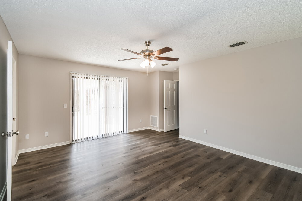 Building Photo - 8930 Irongate Dr