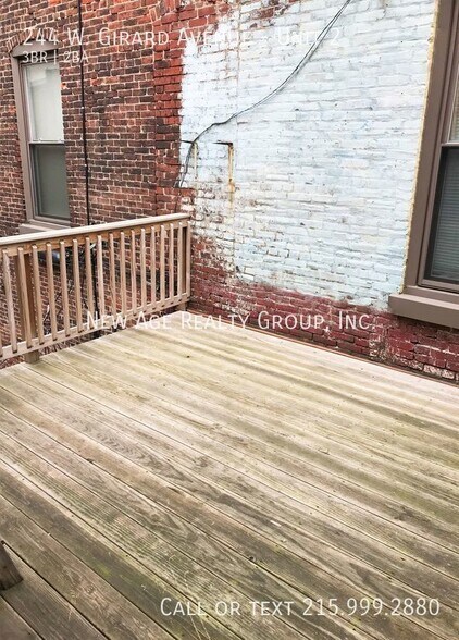 Building Photo - 244 W Girard Ave