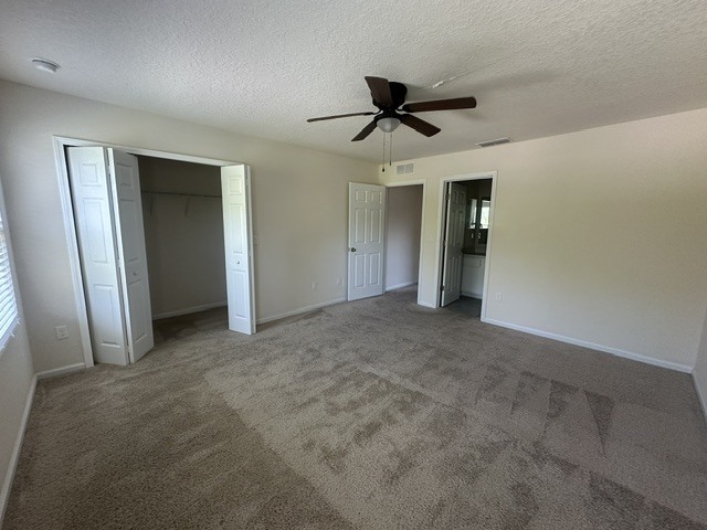 Building Photo - Modern 3 Bedroom Townhome Near River City Marketplace