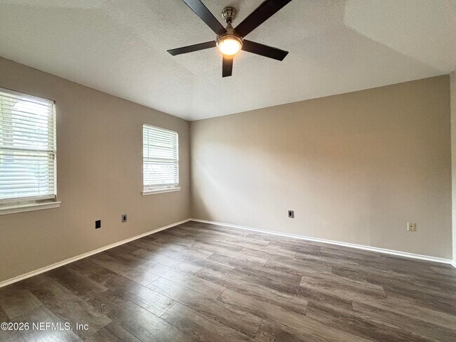 Building Photo - 1270 Tahoe Ct