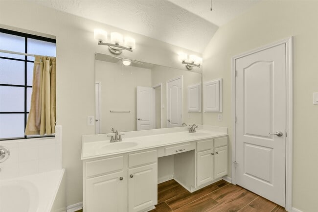 Building Photo - 3510 Harbor Pass Ln