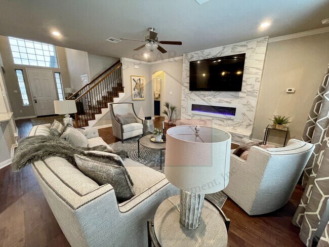 Building Photo - 1627 Neff Dr