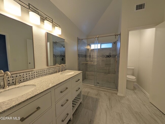 Building Photo - 3149 Crazy Horse Dr