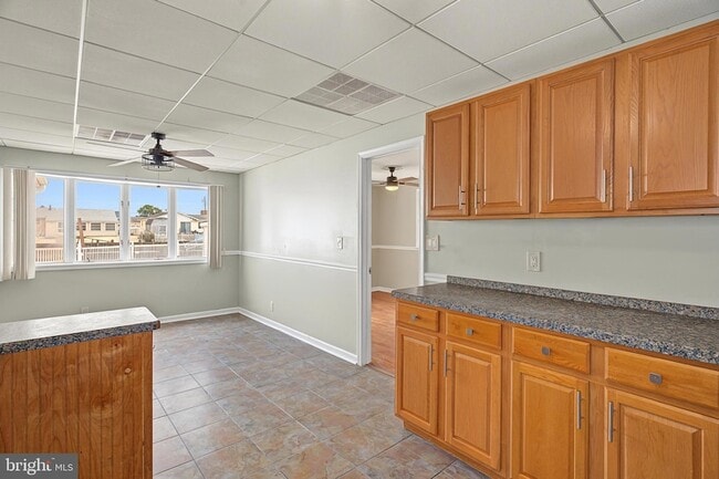 Building Photo - 137 E Susquehanna Dr