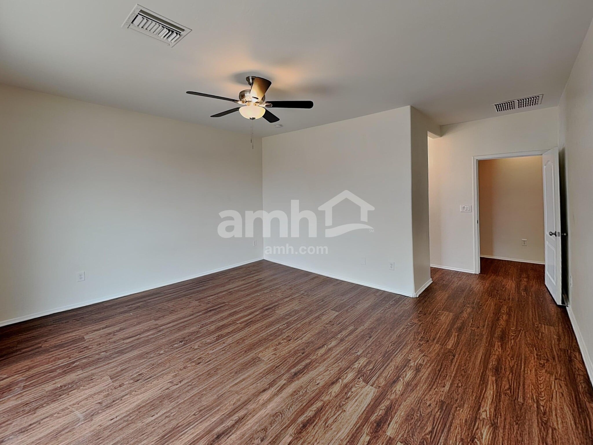 Building Photo - 12659 N Maize Dr