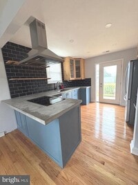 Building Photo - 1708 Hall Ave