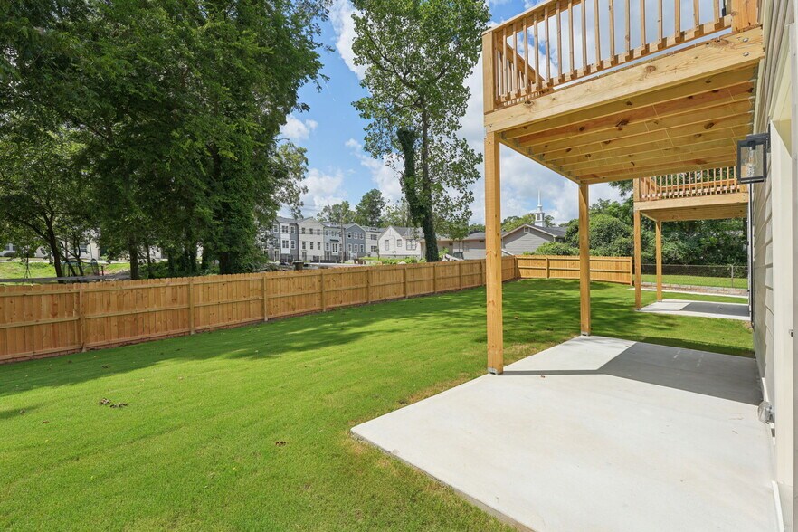 Building Photo - 3189 Jackson St