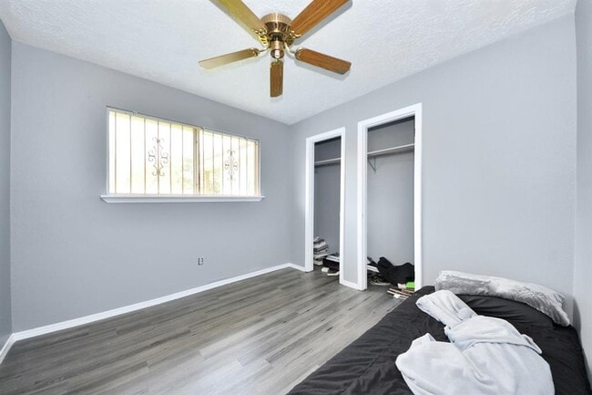 Building Photo - 2638 S Camden Pkwy