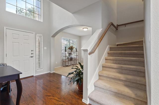 Building Photo - 1435 Sleepy Hollow Dr