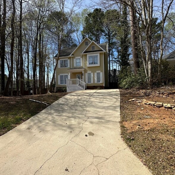 Building Photo - 509 Westminster Dr