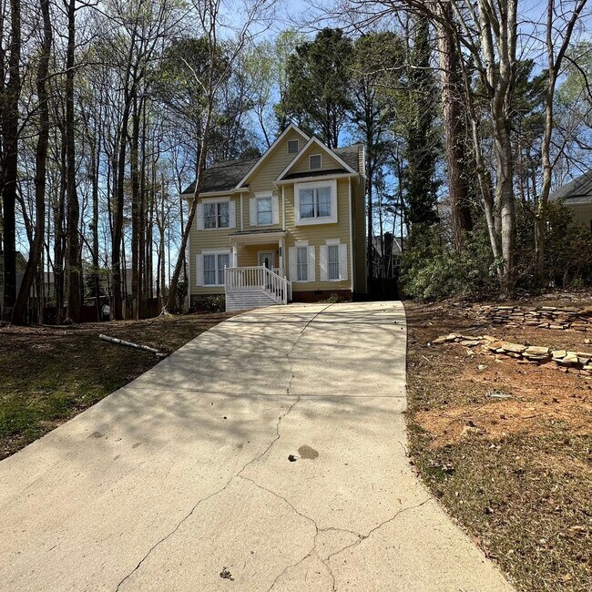 Building Photo - Charming 4BR House in Clayton