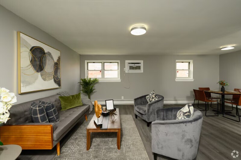 Building Photo - 831 Cedar Ave