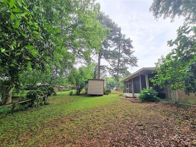 Building Photo - Prattville School Zone