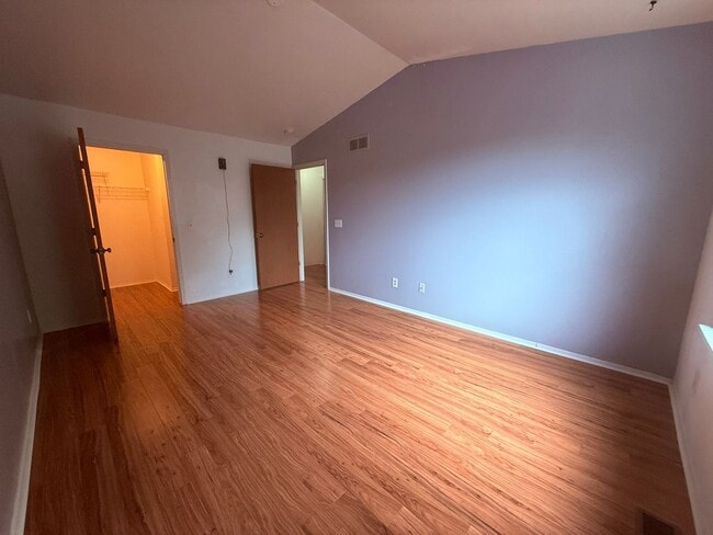 Building Photo - 3025 Forest Creek Ct